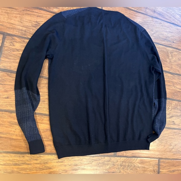 Calvin Klein sweater mens Large navy blue soft Merino Wool Acrylic light comfy - Picture 8 of 11